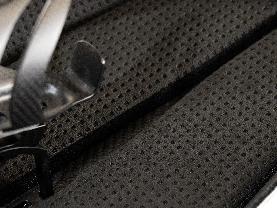 TRI-C Carbon Cockpit